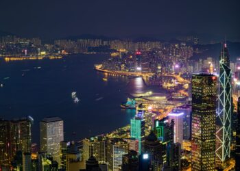 Photo by Ben Cheung: https://www.pexels.com/photo/photo-of-hong-kong-skyline-at-night-3038813/