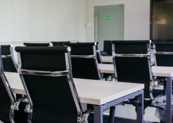 Photo by Mikhail Nilov: https://www.pexels.com/photo/chairs-in-a-conference-room-9300765/