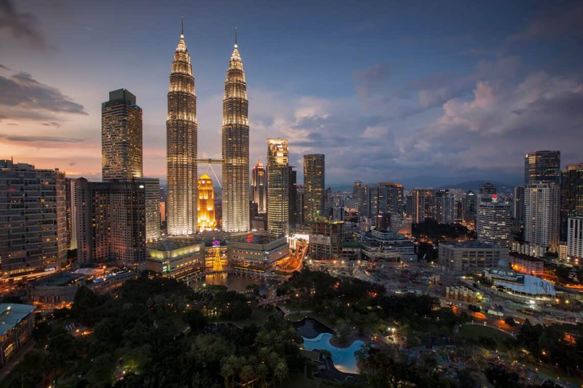 Photo by Zukiman Mohamad: https://www.pexels.com/photo/petronas-tower-kuala-lumpur-malaysia-22804/