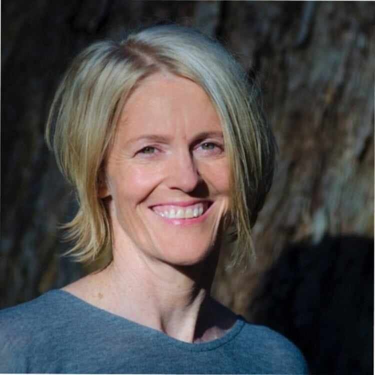 Lesa Muir, Managing Director, Pivot2 Solutions