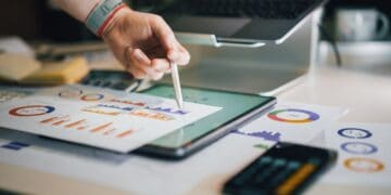 Photo by Jakub Zerdzicki: https://www.pexels.com/photo/financial-report-data-presentation-expense-and-cost-calculations-20142114/