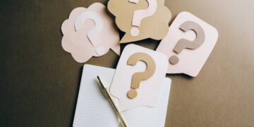 Photo by Leeloo The First: https://www.pexels.com/photo/question-marks-on-craft-paper-5428830/