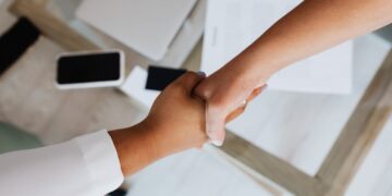 Photo by Photo By: Kaboompics.com: https://www.pexels.com/photo/two-people-doing-a-handshake-5398881/