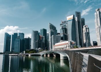 Photo by Zaonar Saizainalin: https://www.pexels.com/photo/singapore-skyline-with-modern-architecture-29917748/